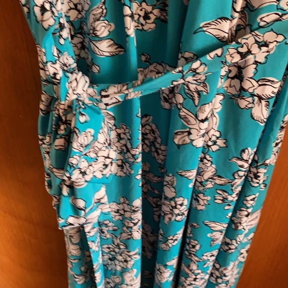 Liz Claiborne Dress - Picture 5 of 5